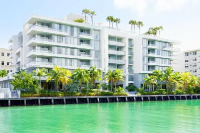 9540 W Bay Harbor Dr #310-2, Bay Harbor Islands: photo 1 of 9