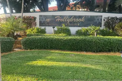 8900 Washington Blvd #402, Pembroke Pines: photo 1 of 18