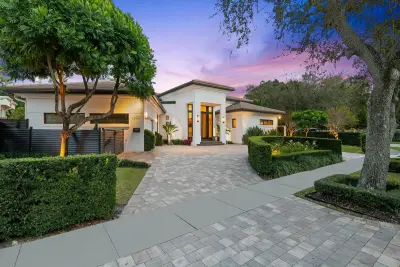 1036 SE 12th Way, Fort Lauderdale: photo 1 of 45