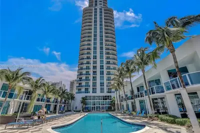 1945 S Ocean Dr #1405, Hallandale Beach: photo 1 of 14