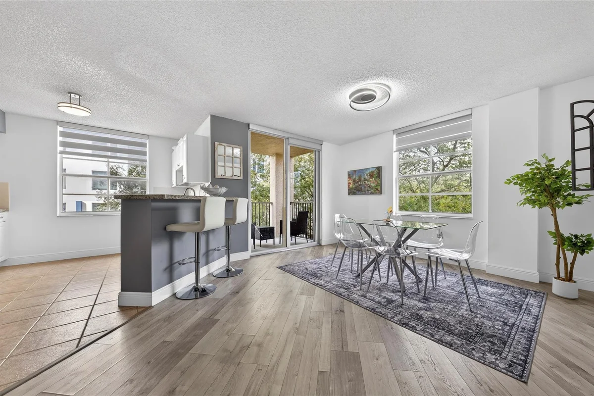 520 SE 5th Ave #2404, Fort Lauderdale: photo 1 of 49