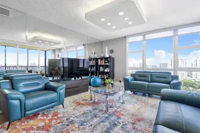 20379 W Country Club Dr #1933, Aventura: photo 1 of 38