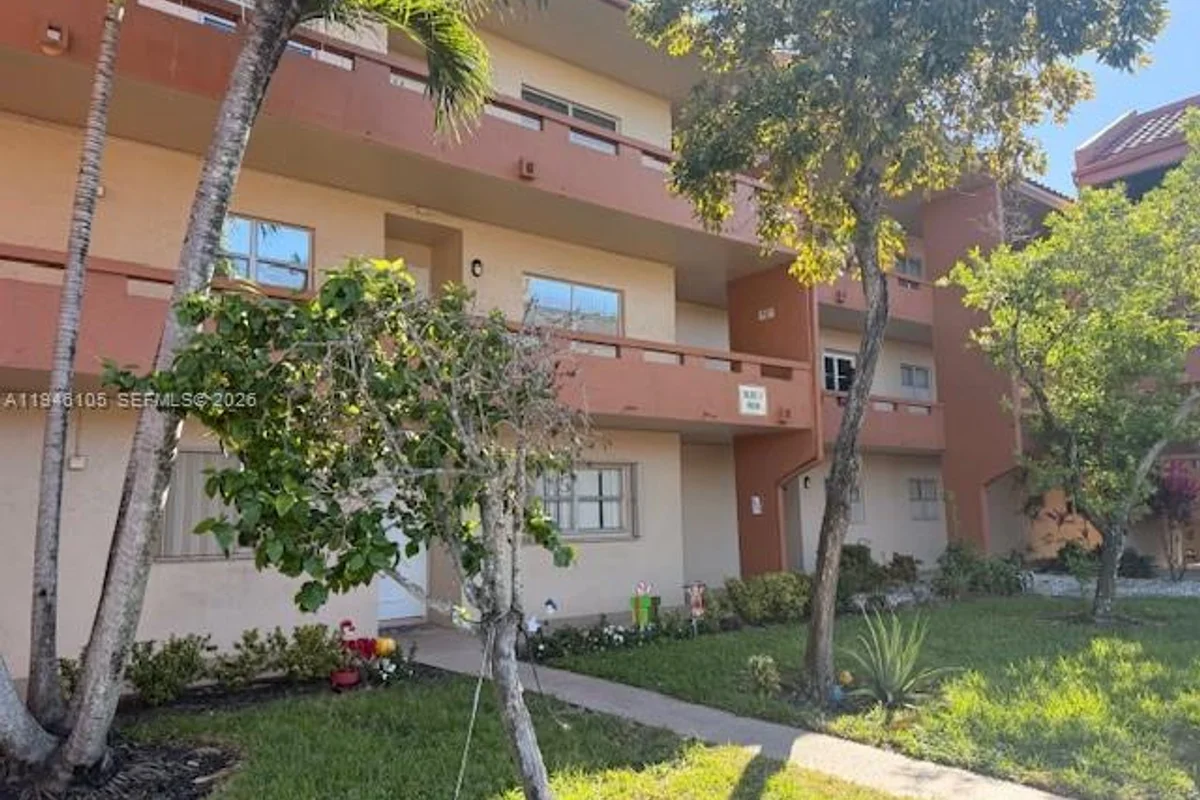 8818 W Mcnab Rd #206, Tamarac: photo 1 of 9