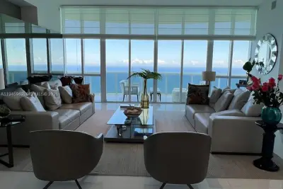 15811 Collins Ave #4101, Sunny Isles Beach: photo 1 of 10