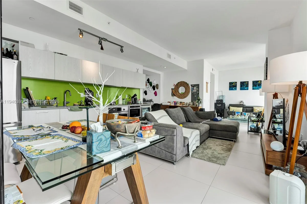 501 NE 31 #4305, Miami: photo 1 of 37