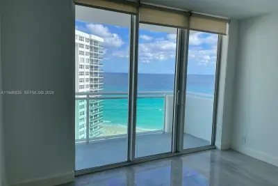 3001 S Ocean Dr #1449, Hollywood: photo 1 of 29