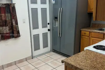 9203 NW 38th Dr #12, Coral Springs: photo 1 of 20