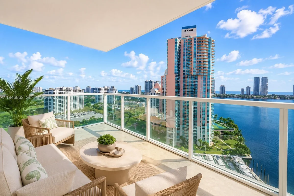 3330 NE 190th St #1912, Aventura: photo 1 of 10