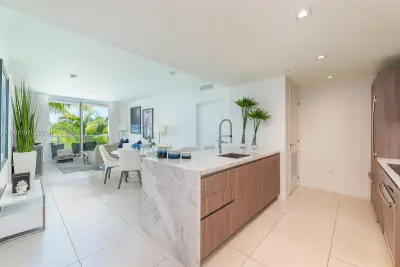 401 N Birch Rd #502, Fort Lauderdale: photo 1 of 54