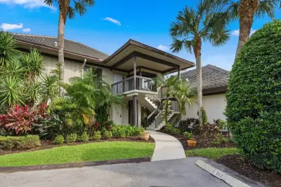 13254 Polo Club Rd #C202, Wellington: photo 1 of 27