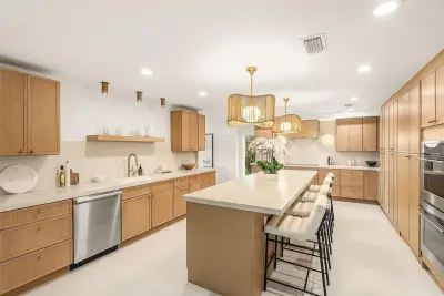 4877 Pineview Cir, Delray Beach: photo 1 of 45