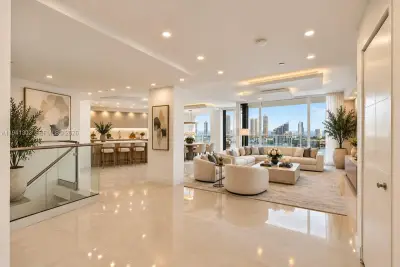 4000 Island Blvd #2701, Aventura: photo 1 of 81