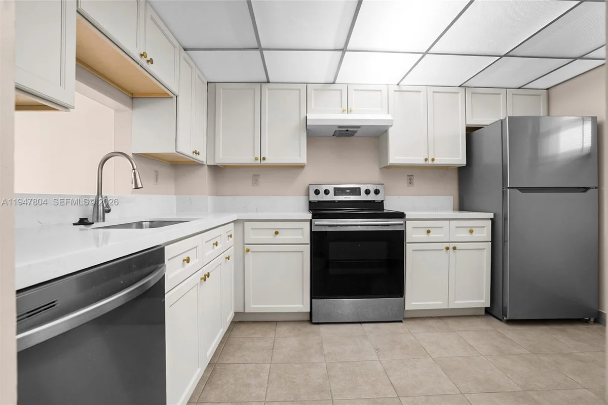 1100 NW 87th Ave #506, Coral Springs: photo 1 of 15