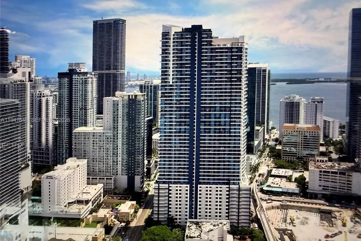 60 SW 13th St #3214, Miami: photo 1 of 13