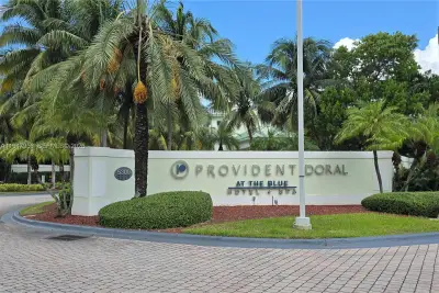 5300 NW 87th Ave #1212, Doral: photo 1 of 29