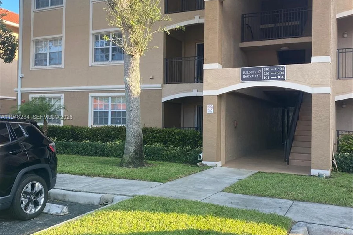 11630 SW 2nd St #17101, Pembroke Pines: photo 1 of 5
