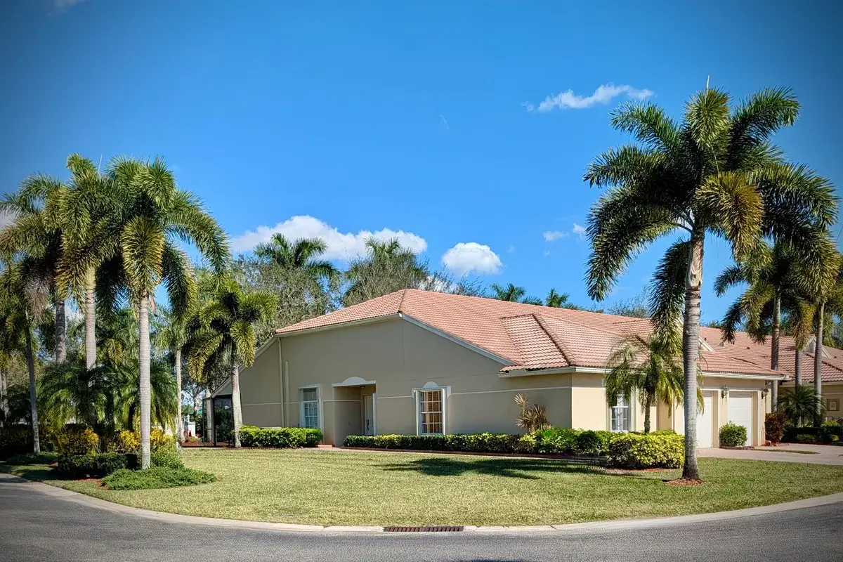 9391 Bridgeport Dr, West Palm Beach: photo 1 of 46