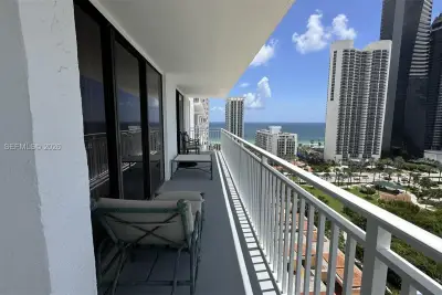 210 174th St #1909, Sunny Isles Beach: photo 1 of 41