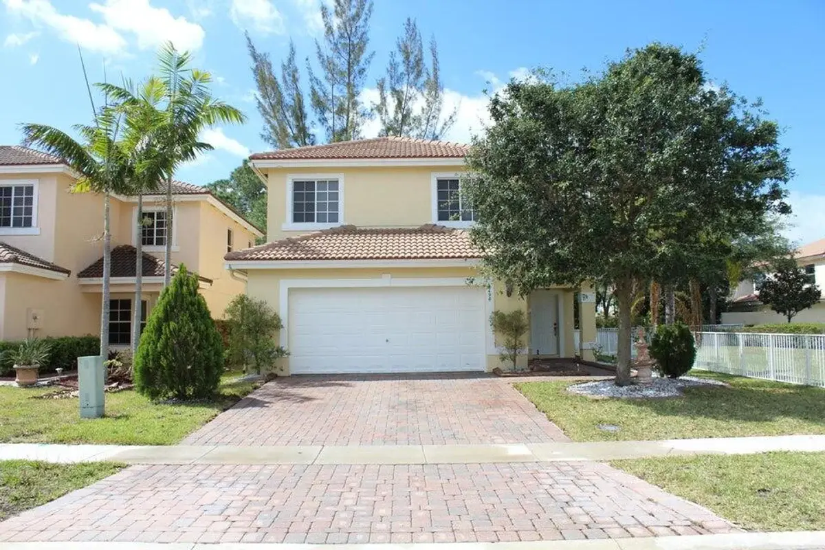 6498 Adriatic Way, West Palm Beach: photo 1 of 3