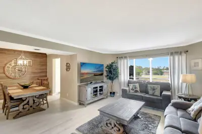 3951 Via Poinciana #415, Lake Worth: photo 1 of 58
