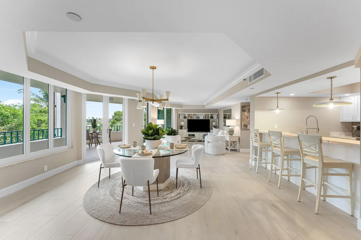 100 SE 5th Ave #404, Boca Raton: photo 1 of 36