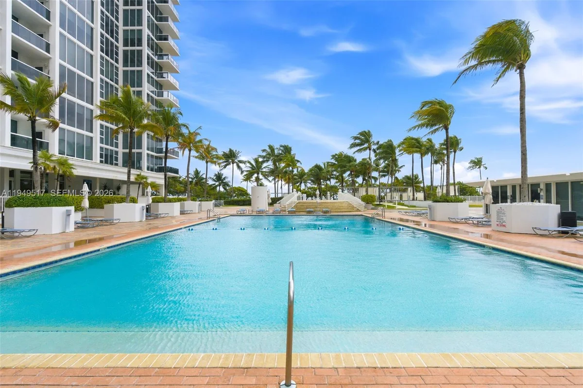 10275 Collins Ave #718, Bal Harbour: photo 1 of 48