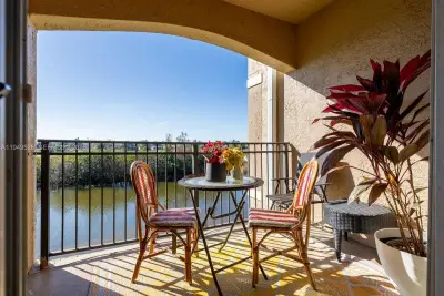 11700 SW 2nd St #13202, Pembroke Pines: photo 1 of 49