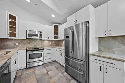 11 Dorchester Cir, Palm Beach Gardens: photo 1 of 43
