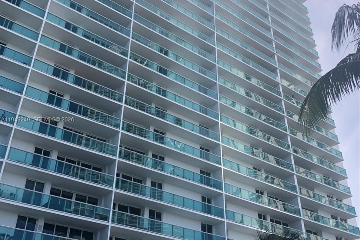 100 Bayview Dr #408, Sunny Isles Beach: photo 1 of 57