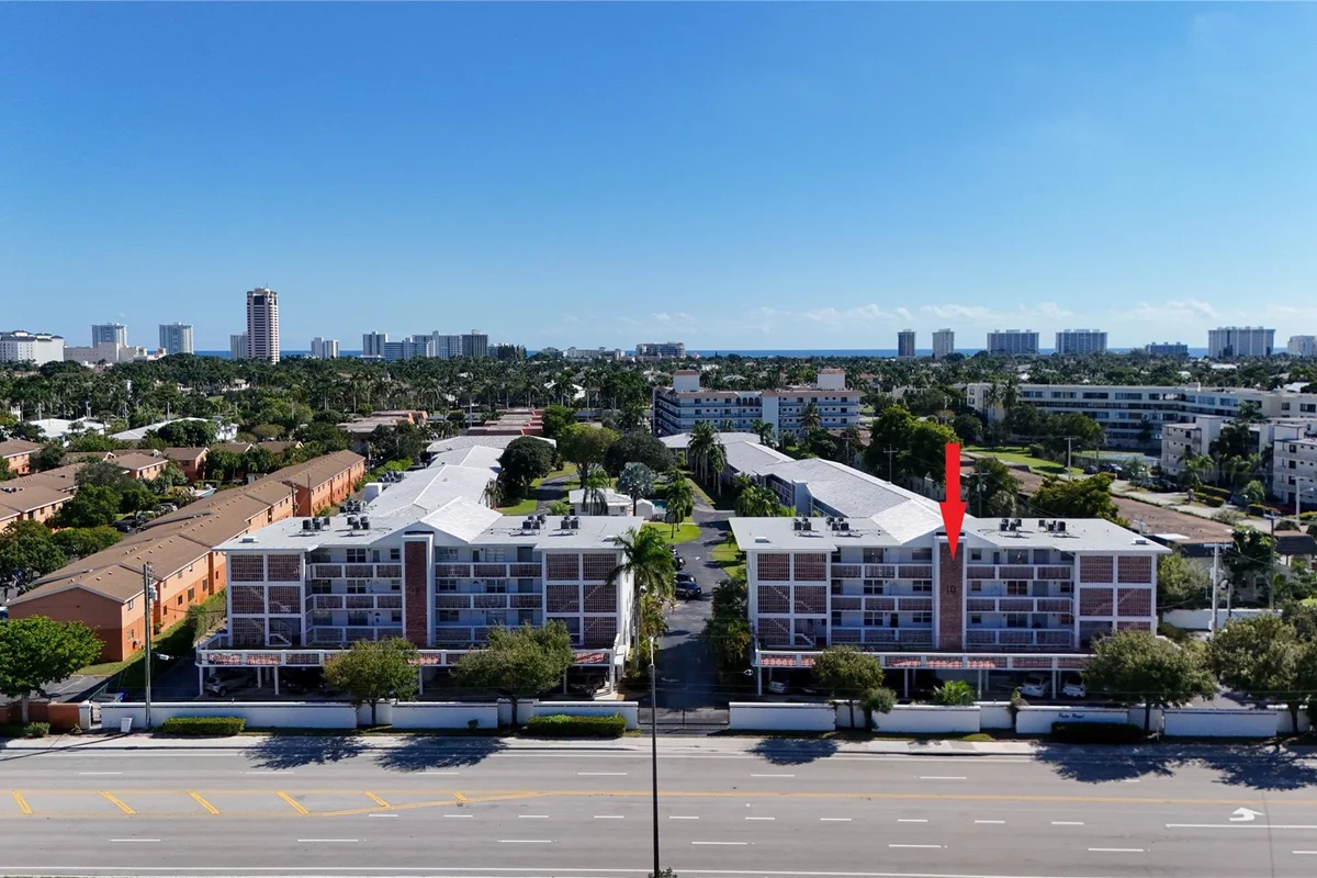 10 SE 13th St #B3, Boca Raton: photo 1 of 86