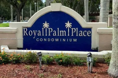 Condo in Miami: photo 1 of 15