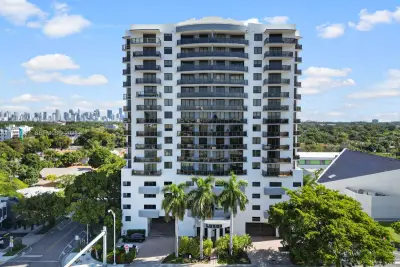 2301 SW 27th Ave #1403, Miami: photo 1 of 40