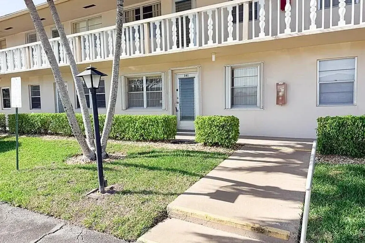 164 Kent #J, West Palm Beach: photo 1 of 39