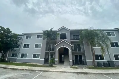 15410 SW 284 St #8203, Homestead: photo 1 of 21