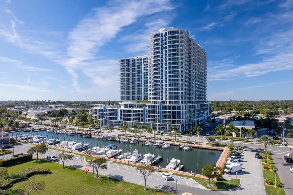 220 Lake Shore Dr #817, Lake Park: photo 1 of 27
