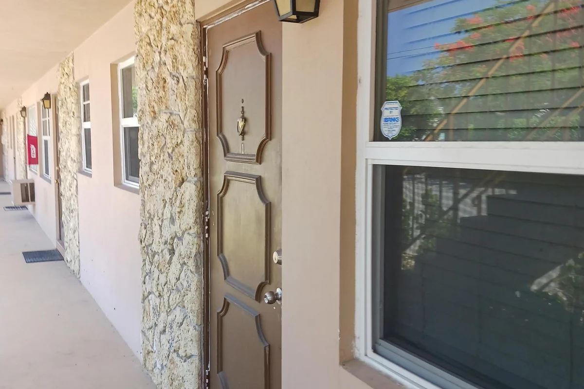 101 S L St #1, Lake Worth Beach: photo 1 of 1