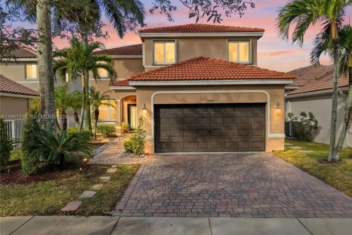 1844 Aspen Ln, Weston: photo 1 of 67