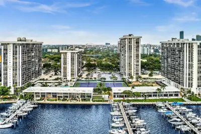 1865 Brickell Ave #A105, Miami: photo 1 of 1