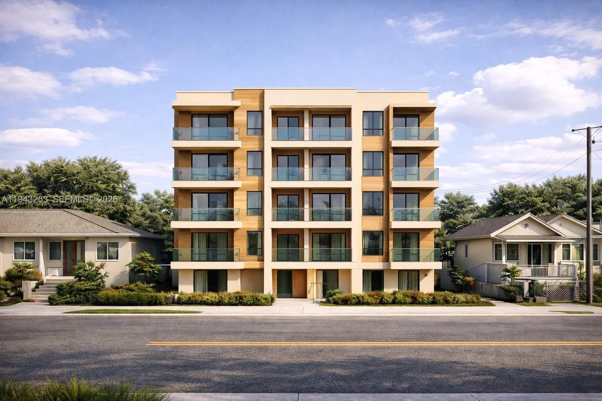 3240 NW 3rd Ave, Miami: photo 1 of 6