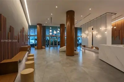 350 S Miami Ave #702, Miami: photo 1 of 21