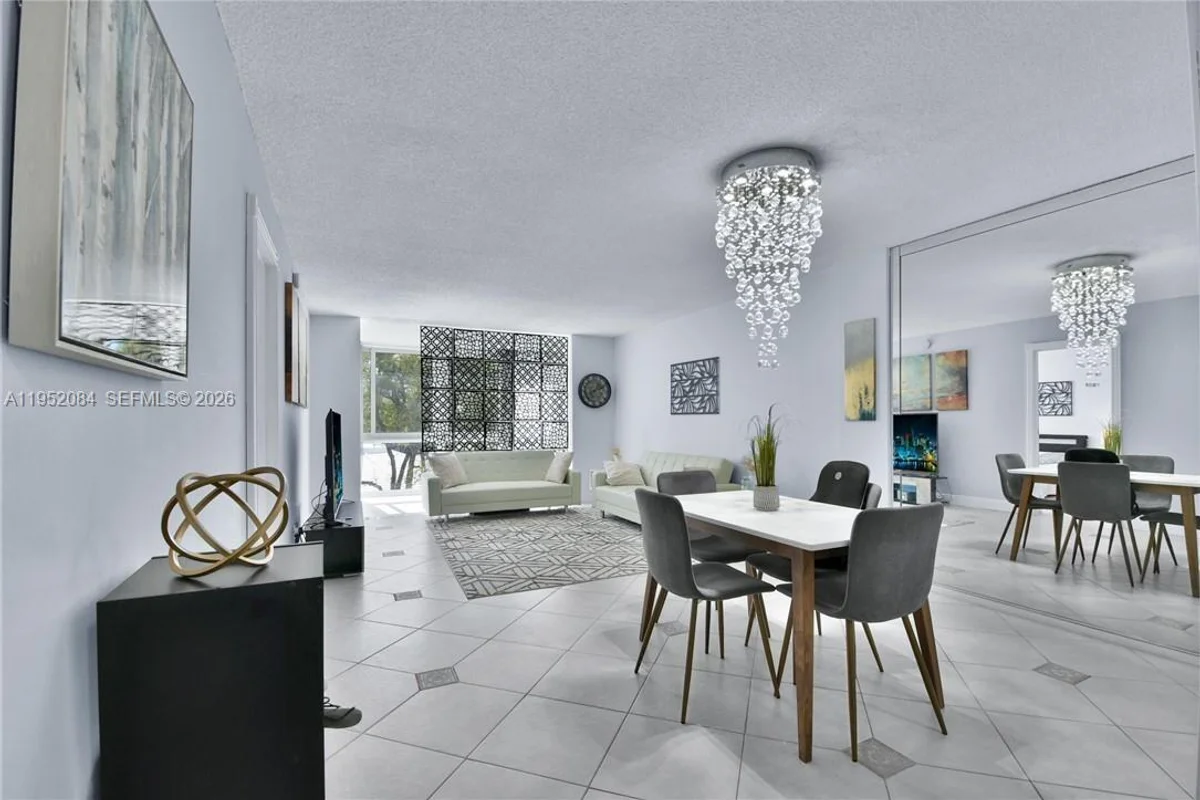 2999 NW 48th Ave #438, Lauderdale Lakes: photo 1 of 28