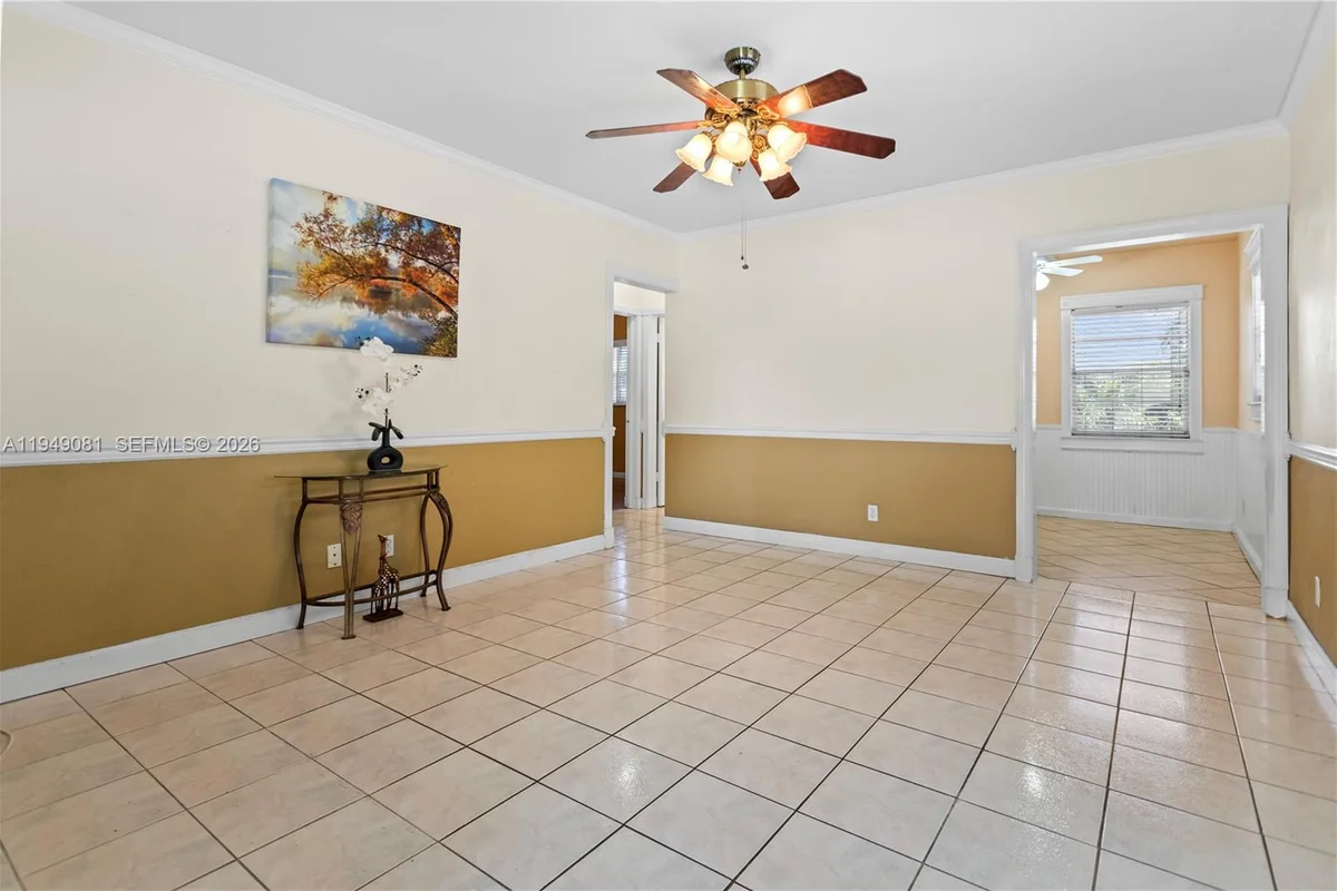 7401 Pines Blvd #222, Pembroke Pines: photo 1 of 41