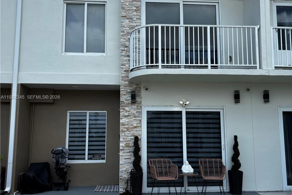 25912 SW 139th Ct, Homestead: photo 1 of 29