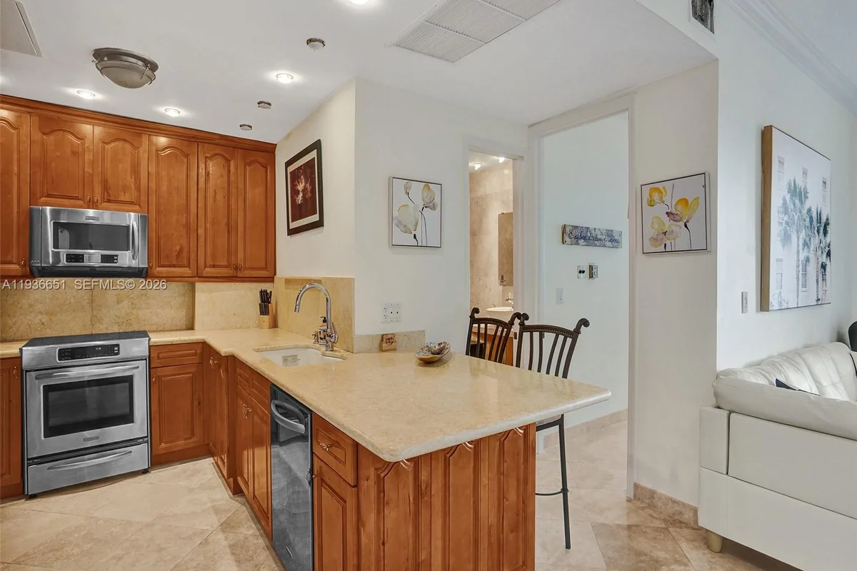 3180 S Ocean Dr #1709, Hallandale Beach: photo 1 of 40