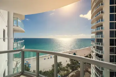 18683 Collins Ave #1110, Sunny Isles Beach: photo 1 of 11