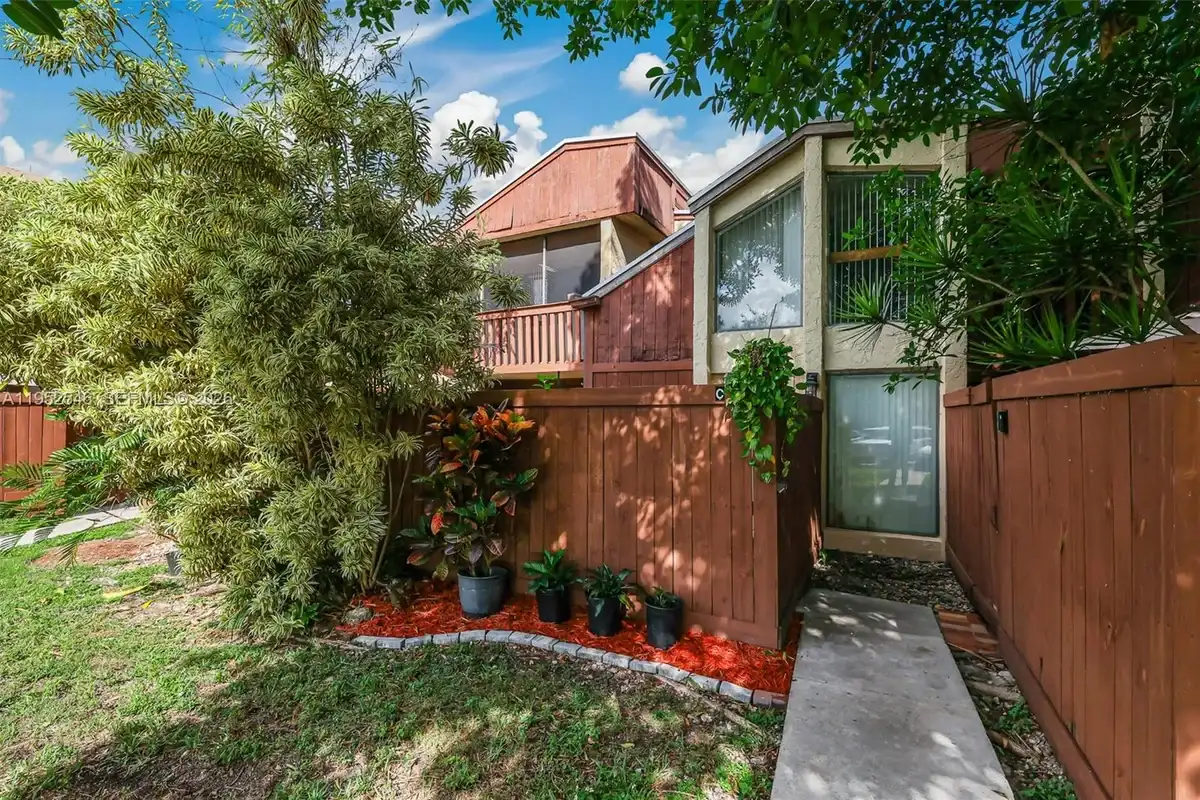 7014 SW 114th Pl #C53, Miami: photo 1 of 55
