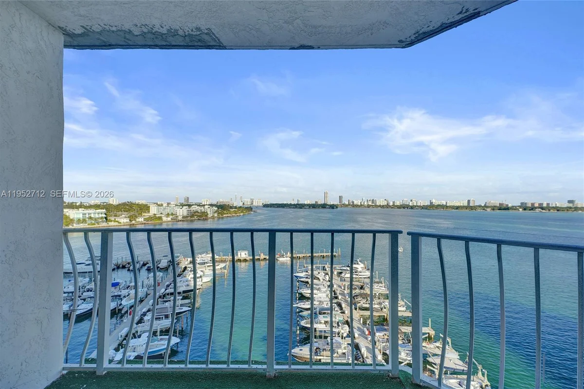 7601 E Treasure Dr #1120, North Bay Village: photo 1 of 32