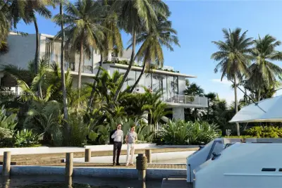 7105 NE 10 Ave, Miami: photo 1 of 14