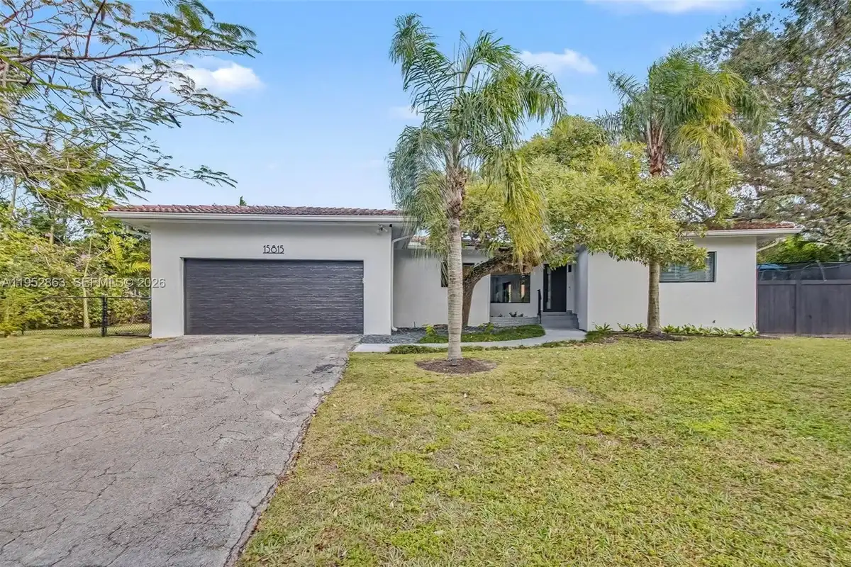 15815 SW 85th Ave, Palmetto Bay: photo 1 of 26