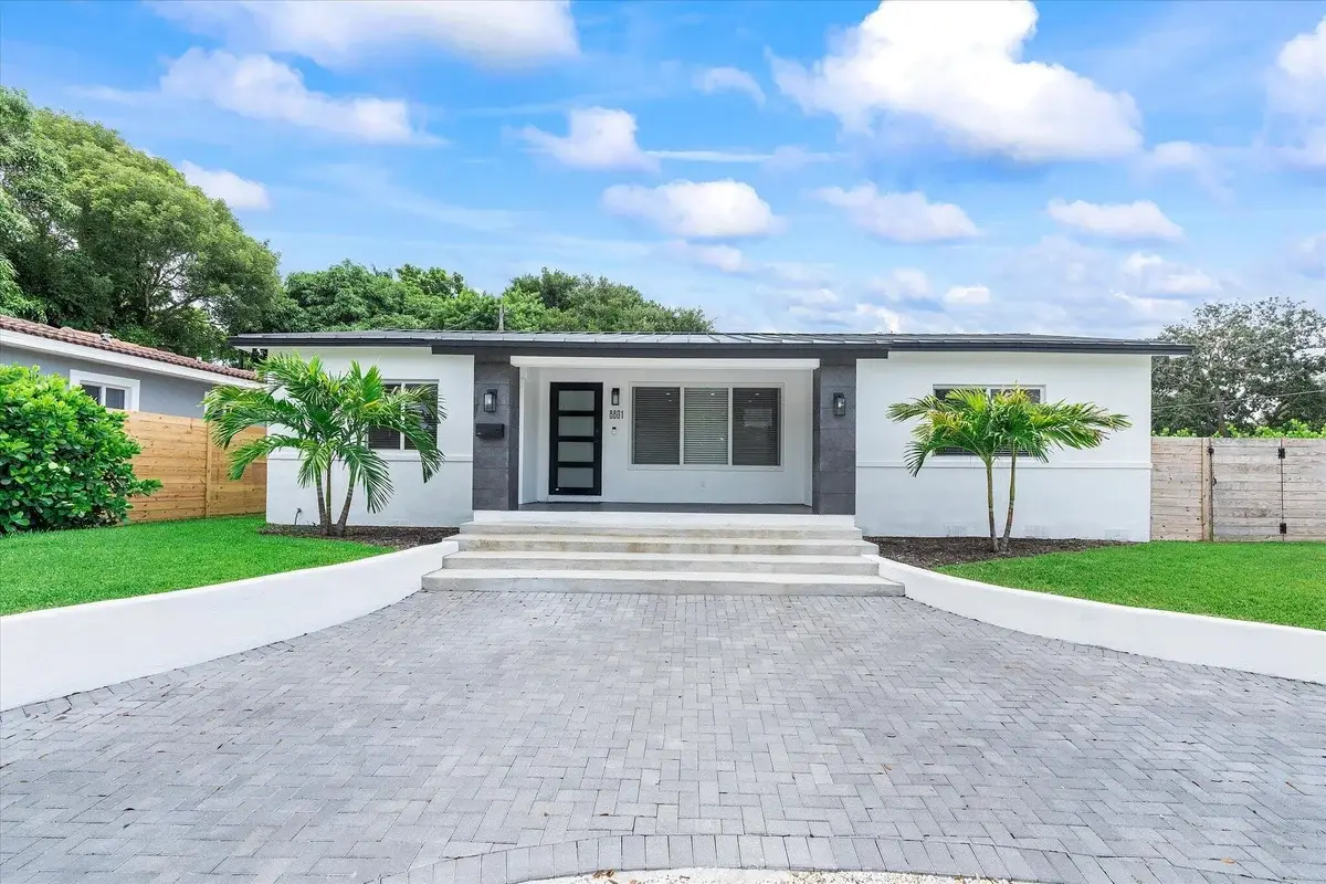 8801 N Miami Ave, El Portal: photo 1 of 44